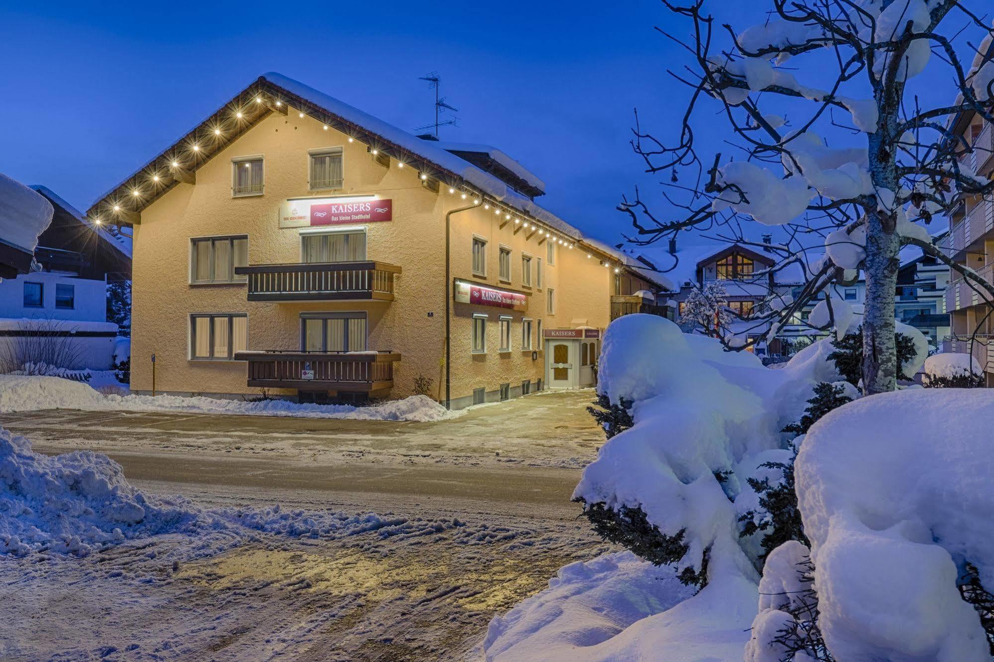 Kaisers Das Kleine Stadthotel ซอนโทเฟิน ภายนอก รูปภาพ