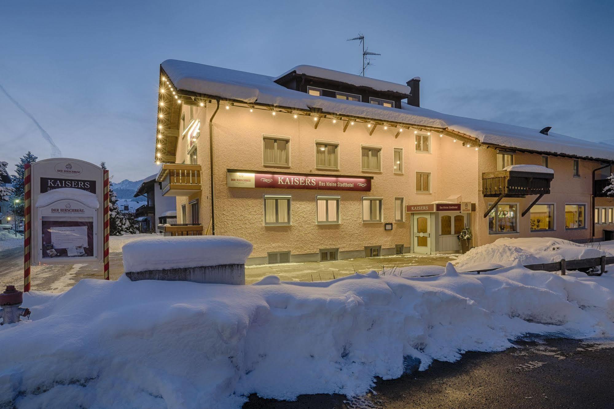 Kaisers Das Kleine Stadthotel ซอนโทเฟิน ภายนอก รูปภาพ